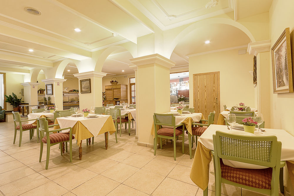 Hotel Playas De Paguera Пагера Екстериор снимка